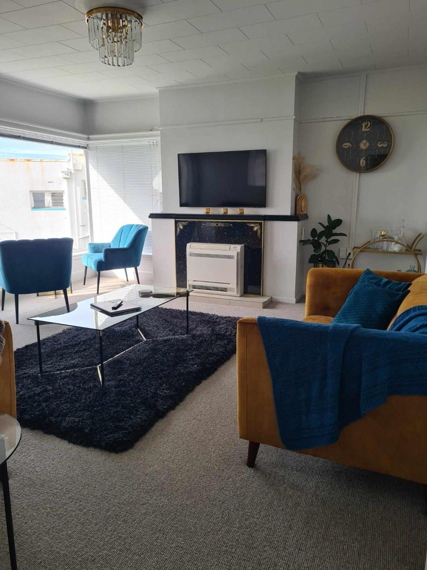 Art Deco Beauty On The Bay Hill Apartamento Timaru Exterior foto